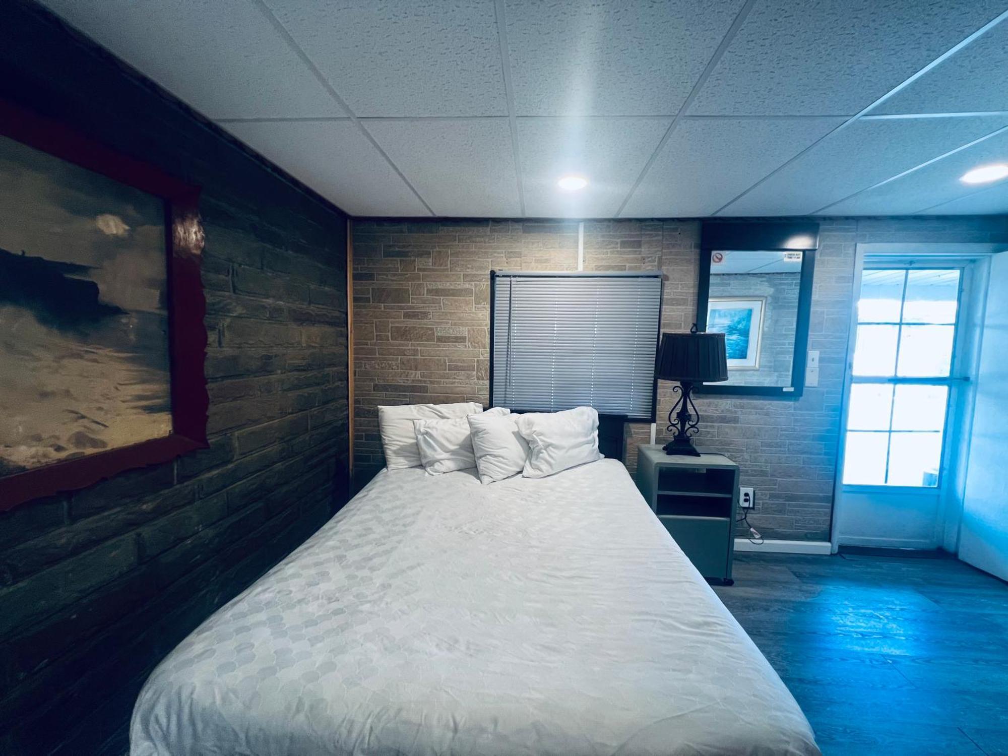 Falls Motel Niagara Falls Ngoại thất bức ảnh