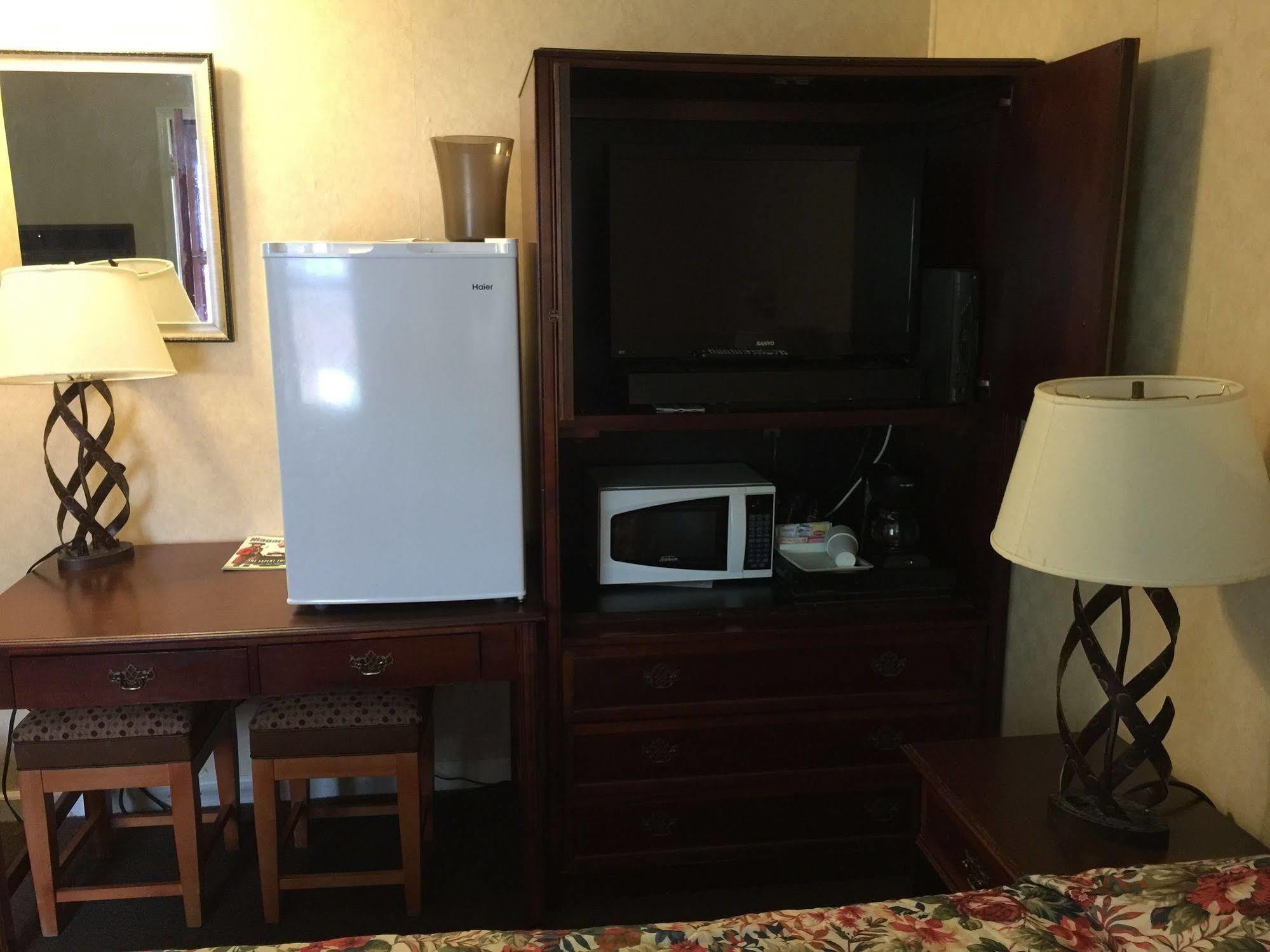 Falls Motel Niagara Falls Ngoại thất bức ảnh